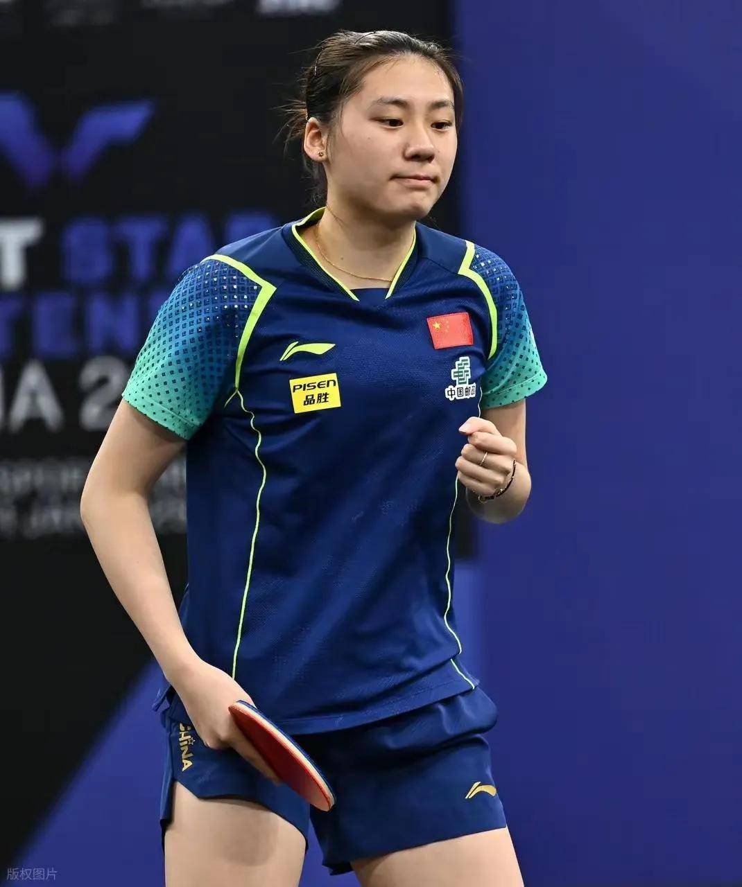 而是以另一 而是以另一